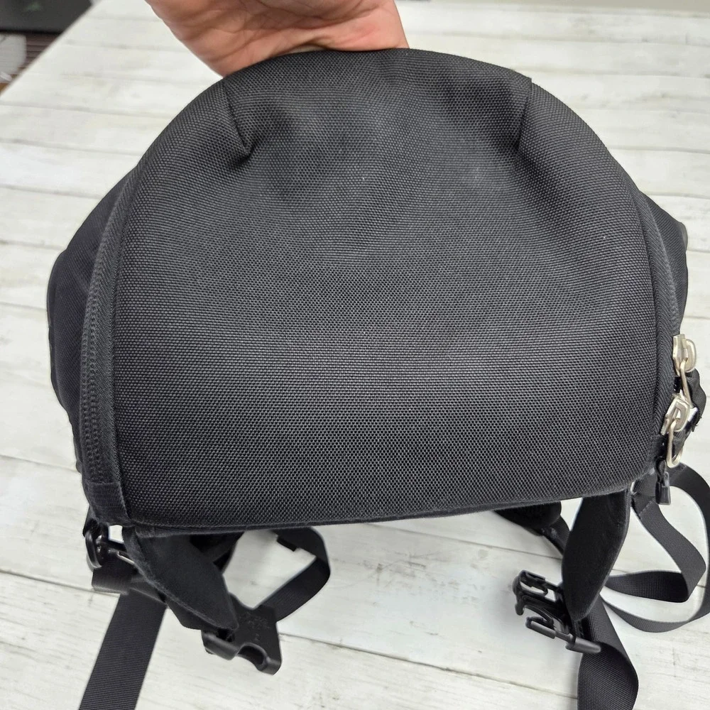 The North Face Overhaul 40 Backpack Travel Laptop Bag Black Large 40L